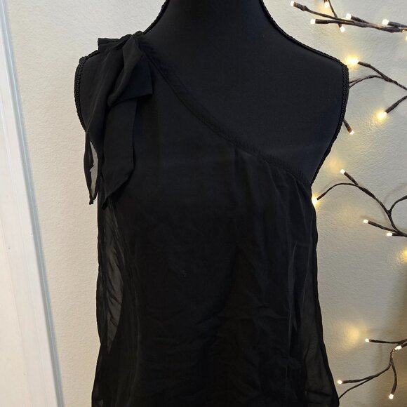 Guess Tops - Guess - Small Black Open Shoulder Blouse - EUC